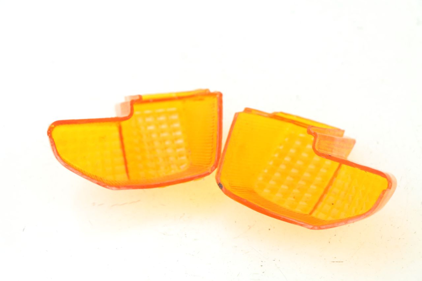photo de HINTEN BLINKERGLÄSER YAMAHA BW'S 50 (1999 - 2003) - Detailansicht des Bauteils