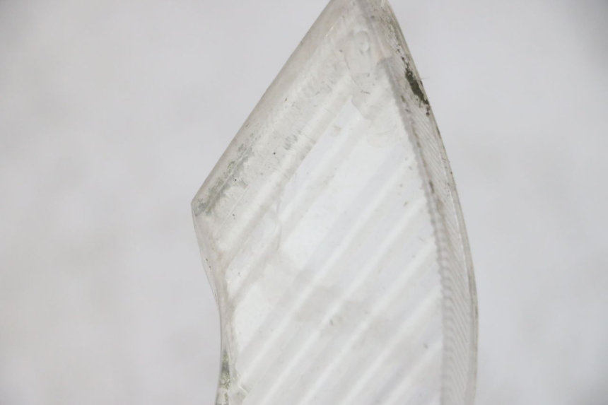 photo de VORNE RECHTS BLINKERGLÄSER PEUGEOT VIVACITY NEW 2T 50 (2008 - 2017) - Detailansicht des Bauteils