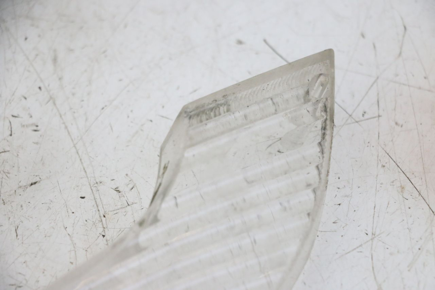 photo de VORNE RECHTS BLINKERGLÄSER PEUGEOT VIVACITY NEW 2T 50 (2008 - 2017) - Oberflächenzustand und Material