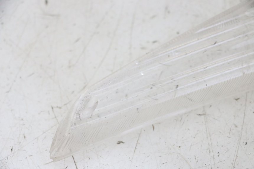 photo de VORNE RECHTS BLINKERGLÄSER PEUGEOT VIVACITY NEW 2T 50 (2008 - 2017) - Kennzeichnungen und Originalreferenzen