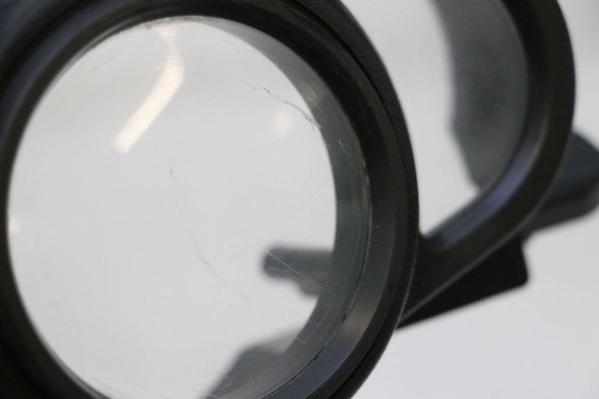 photo de TACHOMETER GLAS KYMCO AGILITY 4T 10" 50 (2005 - 2018) - Details der Befestigungspunkte