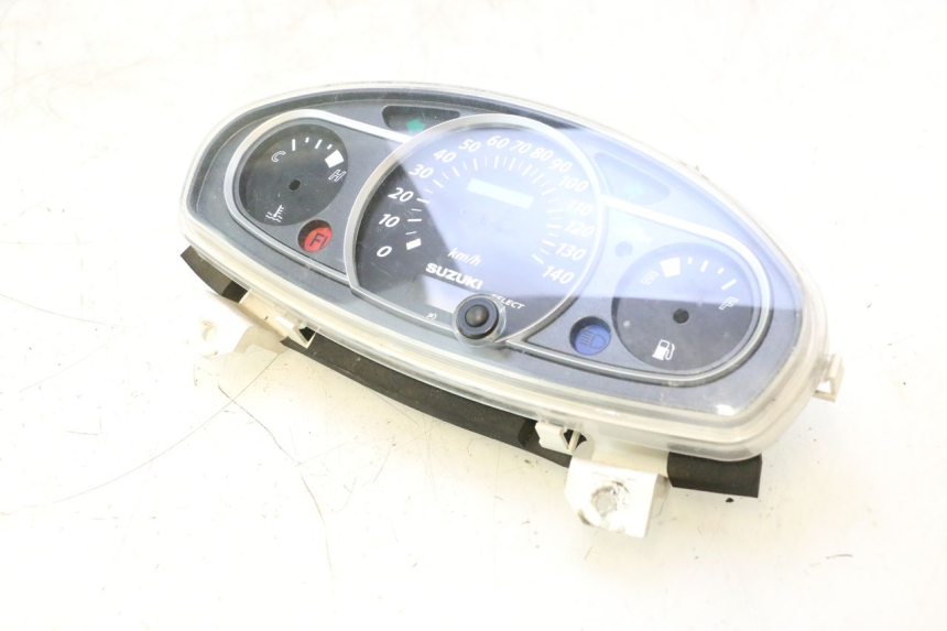 photo de TACHOMETER GLAS SUZUKI BURGMAN 125 (2007 - 2014) - Details der Befestigungspunkte
