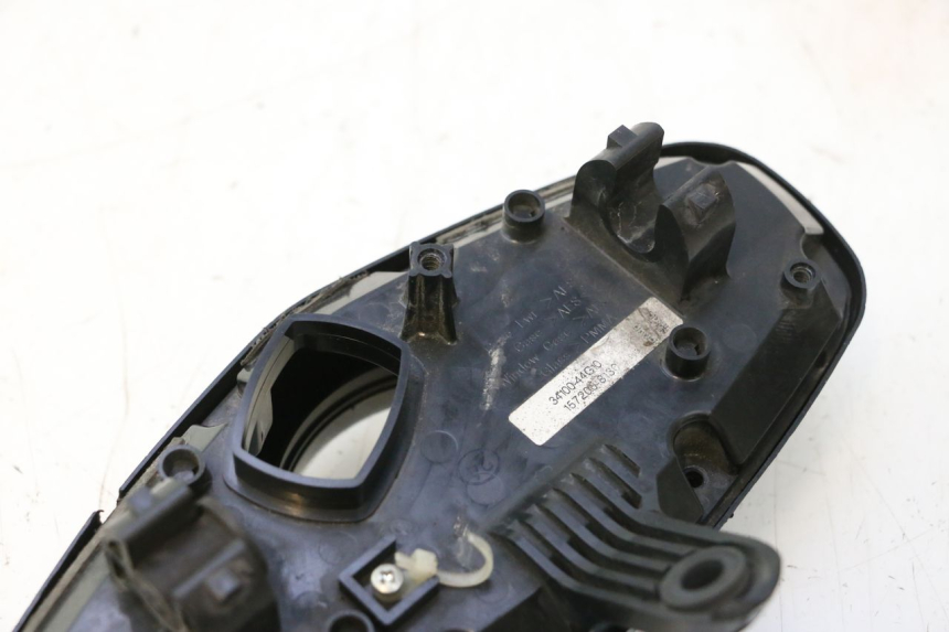 photo de TACHOMETER GLAS SUZUKI GSR 600 (2005 - 2012) - Technische Nahaufnahme
