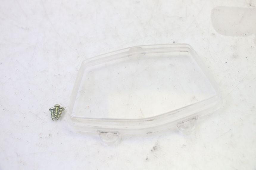 photo de TACHOMETERABDECKUNG PEUGEOT KISBEE 4T 50 (2018 - 2022) - Zoom auf Gebrauchszustand