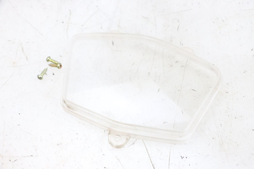 photo de TACHOGLAS PEUGEOT KISBEE 4T 50 (2010 - 2017) - Detailansicht des Bauteils