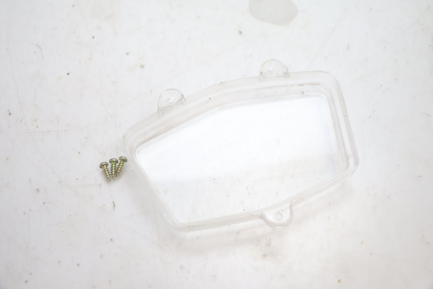 photo de TACHOGLAS PEUGEOT KISBEE 4T 50 (2010 - 2017) - Zoom auf Gebrauchszustand