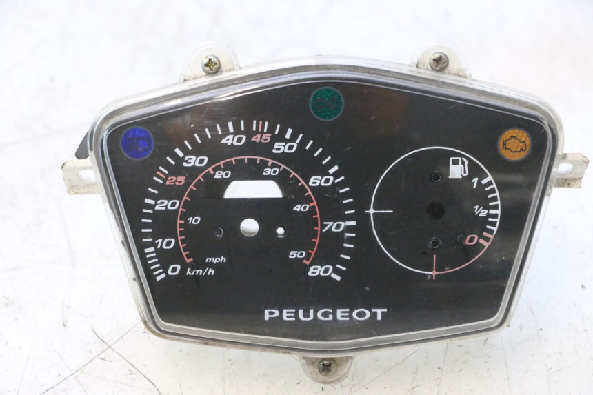 photo de TACHOMETERABDECKUNG PEUGEOT KISBEE 4T 50 (2018 - 2022) - Detailansicht des Bauteils