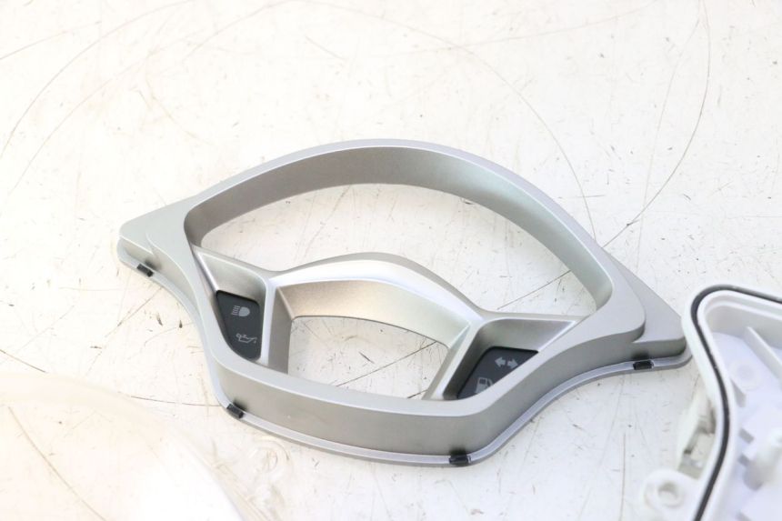 photo de TACHOMETER GLAS PIAGGIO LIBERTY IGET 4T 50 (2021 - 2025) - Alternative Perspektive