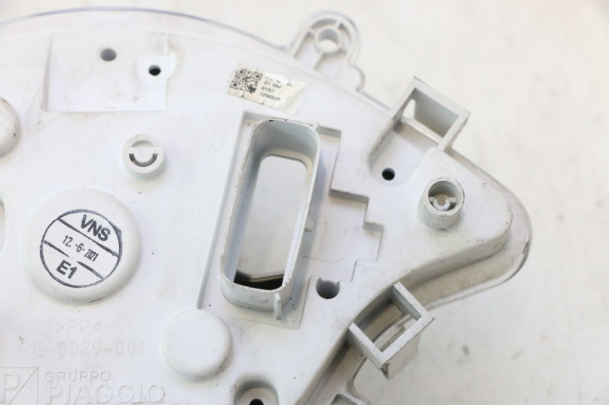 photo de TACHOMETER GLAS PIAGGIO LIBERTY IGET 4T 50 (2021 - 2025) - Kennzeichnungen und Originalreferenzen