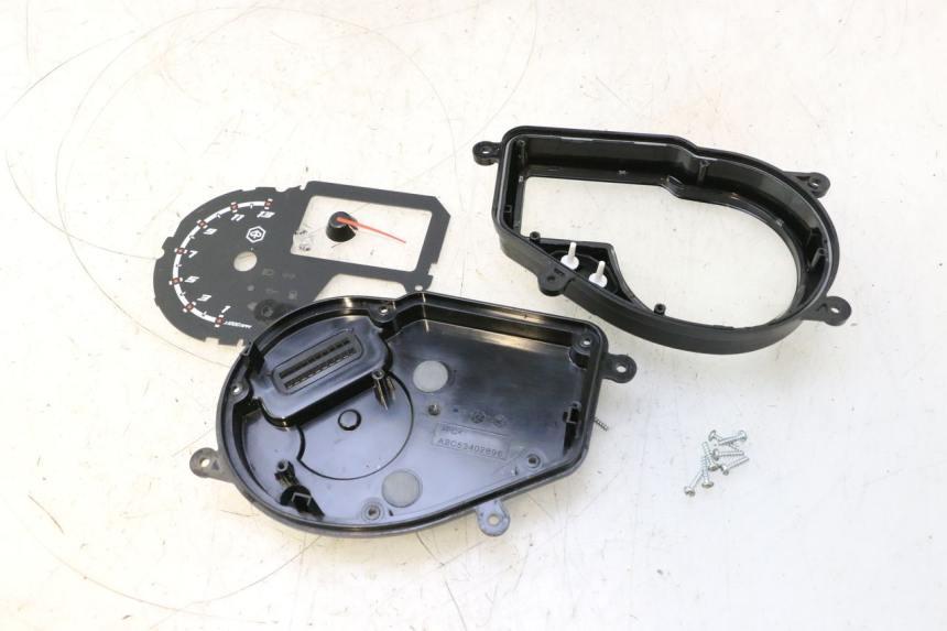 photo de TACHOMETER GLAS PIAGGIO NRG POWER PUREJET 50 (2018 - 2021) - Hauptansicht