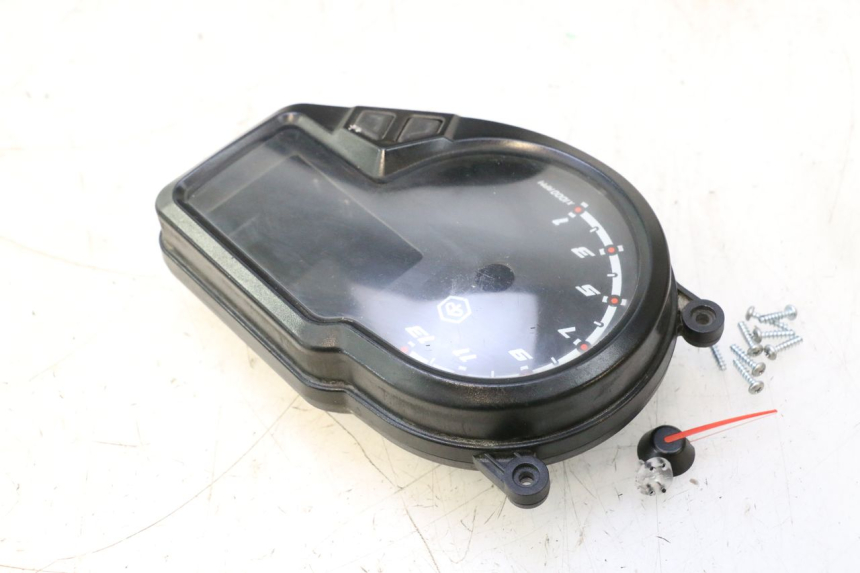 photo de TACHOMETER GLAS PIAGGIO NRG POWER PUREJET 50 (2018 - 2021) - Detailansicht des Bauteils