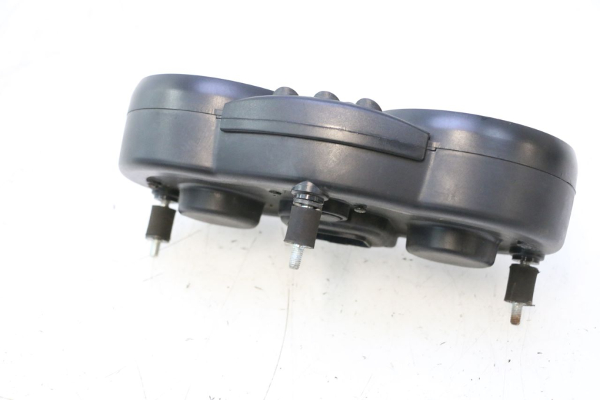 photo de TACHOMETER GLAS DUCATI SS IE DS CARENEE 1000 (2002 - 2006) - Oberflächenzustand und Material