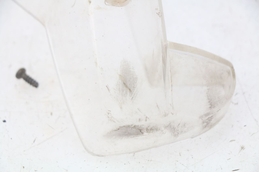 photo de RüCKLICHTABDECKUNG YAMAHA BW'S 50 (1999 - 2003) - Detailansicht des Bauteils