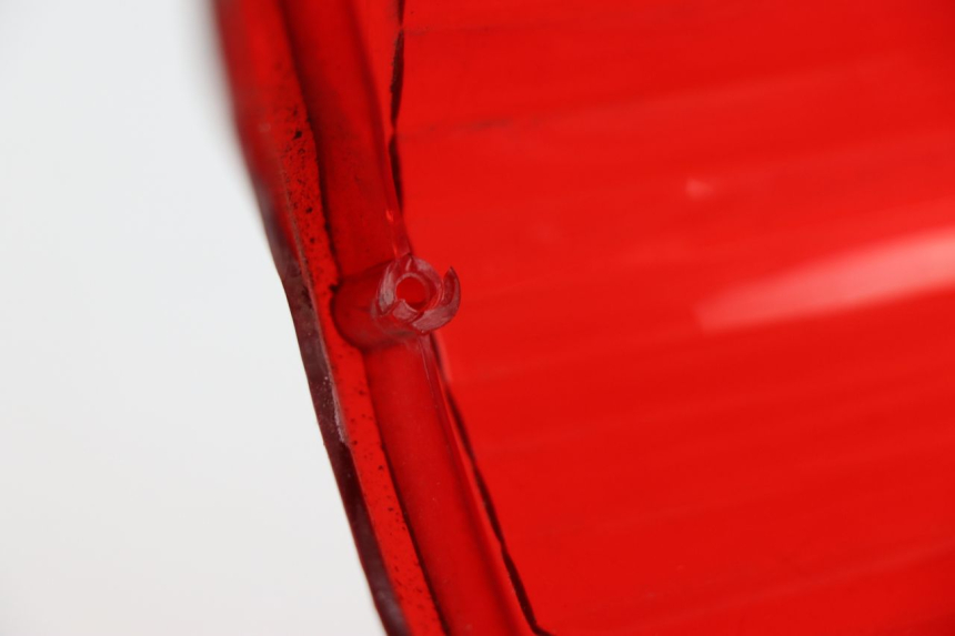 photo de RÜCKLICHT GLAS REVATTO FUTURA GT 125 (2006 - 2008) - Zoom auf Gebrauchszustand