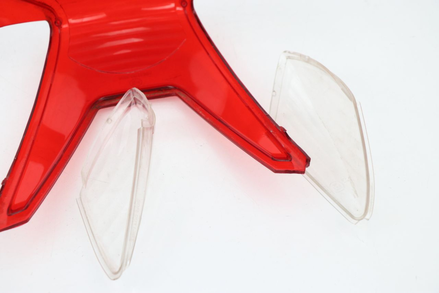 photo de RÜCKLICHT GLAS REVATTO FUTURA GT 125 (2006 - 2008) - Oberflächenzustand und Material