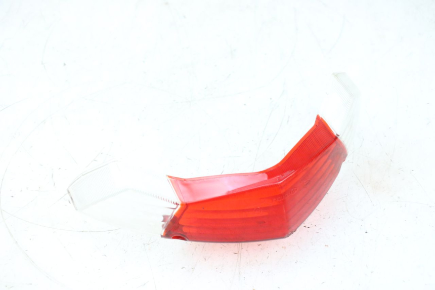 photo de RüCKLICHTABDECKUNG PEUGEOT KISBEE 2T 50 (2010 - 2017) - Zoom auf Gebrauchszustand