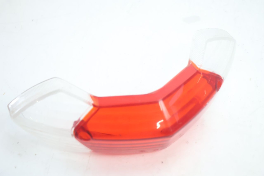 photo de RÜCKLICHT GLAS PEUGEOT KISBEE 4T 50 (2010 - 2017) - Oberflächenzustand und Material
