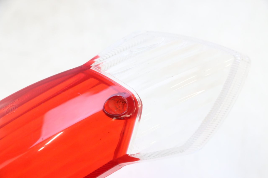 photo de RÜCKLICHT GLAS PEUGEOT KISBEE 4T 50 (2023 - 2026) - Detailansicht des Bauteils