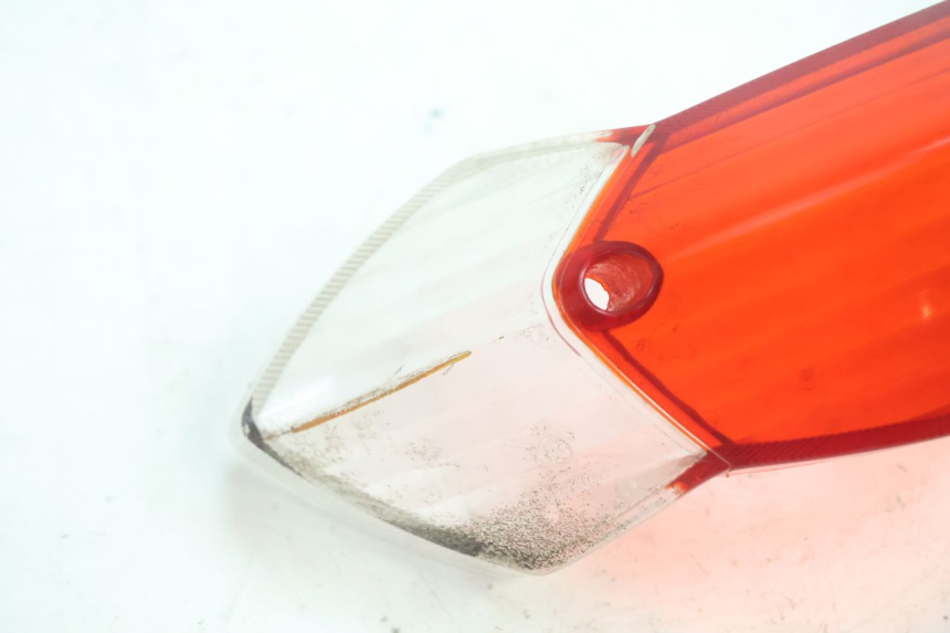photo de RÜCKLICHT GLAS PEUGEOT KISBEE 4T 50 (2010 - 2017) - Detailansicht des Bauteils