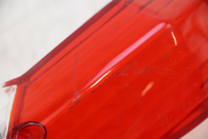 photo de RÜCKLICHT GLAS PEUGEOT KISBEE 4T 50 (2018 - 2022) - Alternative Perspektive