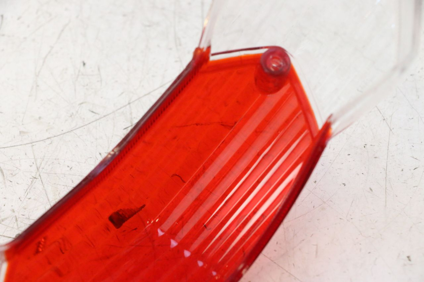 photo de RÜCKLICHT GLAS PEUGEOT KISBEE 4T 50 (2018 - 2022) - Oberflächenzustand und Material