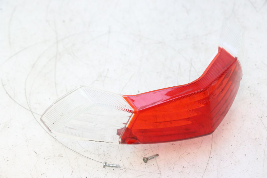 photo de RÜCKLICHT GLAS PEUGEOT KISBEE 4T 50 (2018 - 2022) - Kennzeichnungen und Originalreferenzen