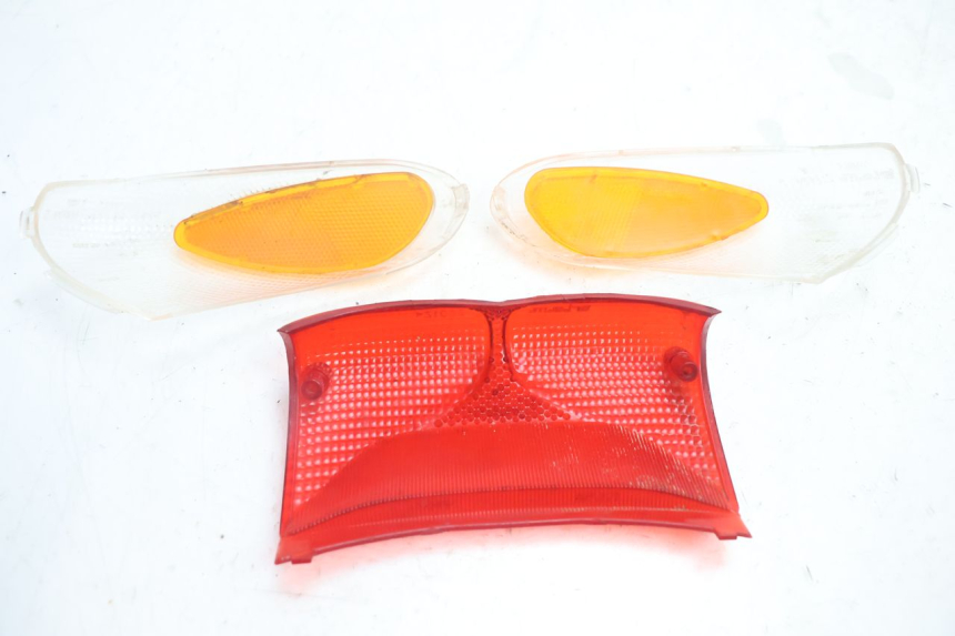 photo de RÜCKLICHT GLAS GILERA STALKER 50 (2004 - 2014) - Oberflächenzustand und Material