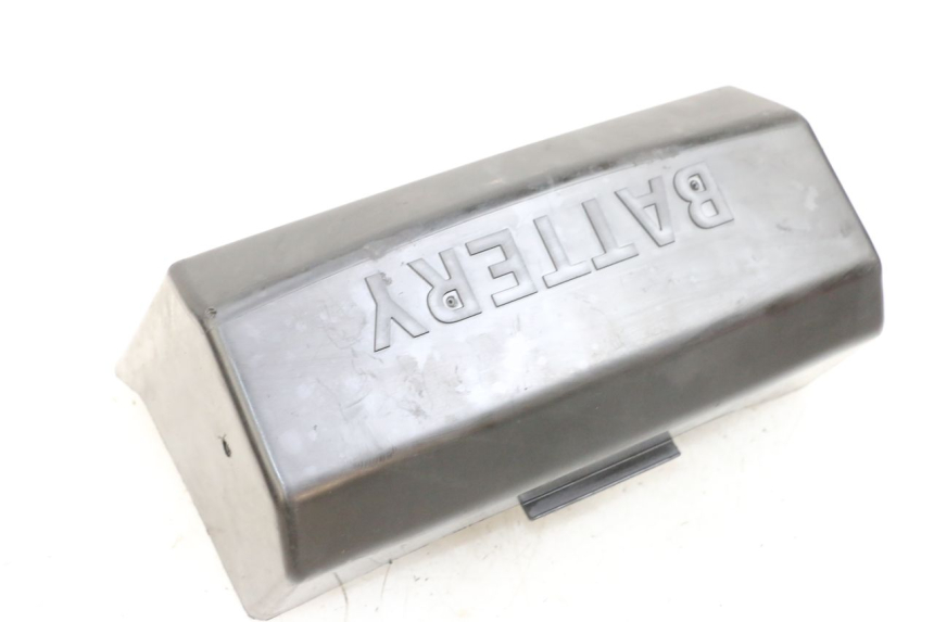 photo de BATTERIEABDECKUNG ADIVA AD3 300 (2014 - 2020) - Hauptansicht