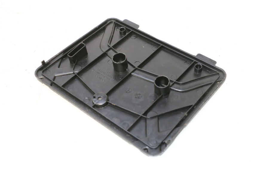 photo de BATTERIEABDECKUNG KYMCO AGILITY PREMIUM 50 (2007 - 2010) - Alternative Perspektive