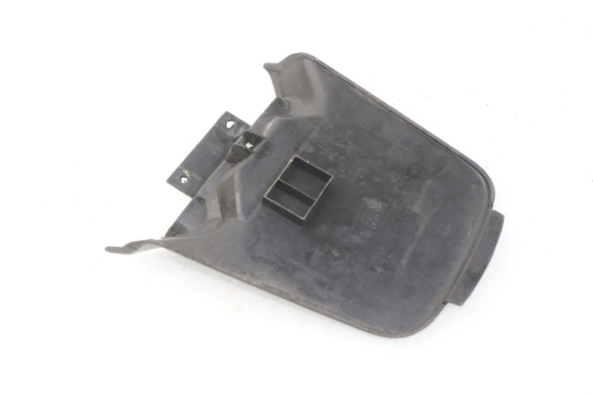 photo de BATTERIEABDECKUNG MBK BOOSTER SPIRIT NAKED 50 (2004 - 2017) - Detailansicht des Bauteils