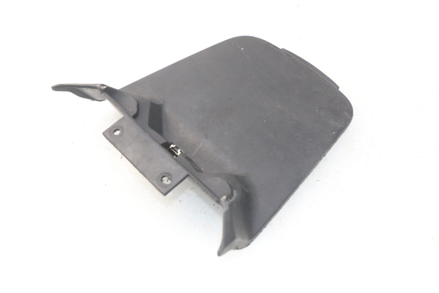 photo de BATTERIEABDECKUNG MBK BOOSTER SPIRIT NAKED 50 (2004 - 2017) - Zoom auf Gebrauchszustand