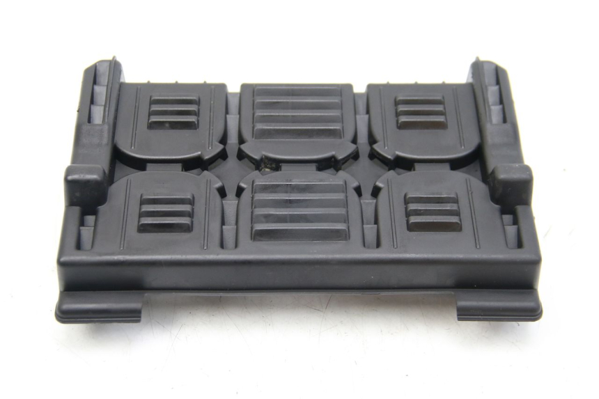 photo de BATTERIEABDECKUNG PEUGEOT E-VIVACITY 1 (2012 - 2018) - Oberflächenzustand und Material