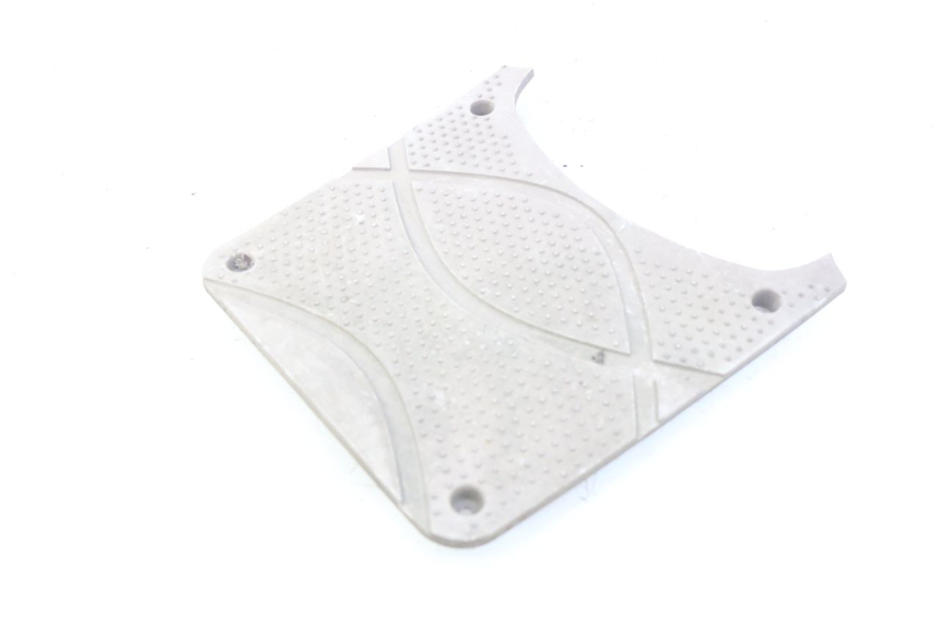 photo de BATTERIEABDECKUNG SYM FIDDLE 2 125 (2010 - 2013) - Zoom auf Gebrauchszustand