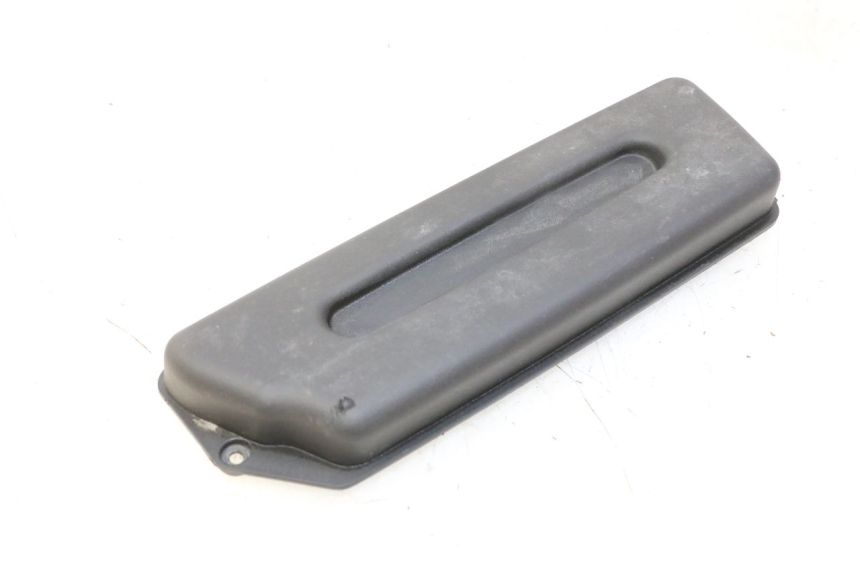 photo de BATTERIEABDECKUNG PIAGGIO FLY 2T 50 (2004 - 2017) - Detailansicht des Bauteils