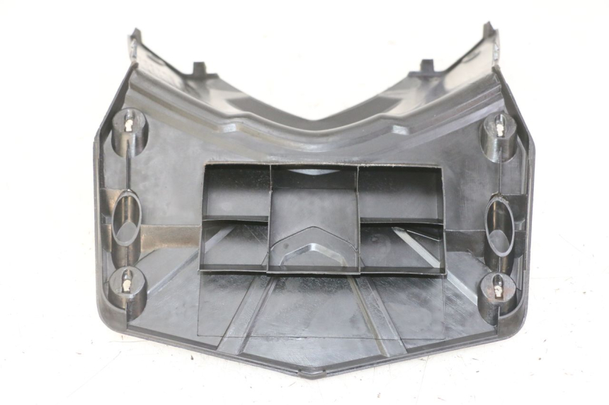 photo de BATTERIEABDECKUNG SYM JET 14 4T 50 (2018 - 2022) - Zoom auf Gebrauchszustand