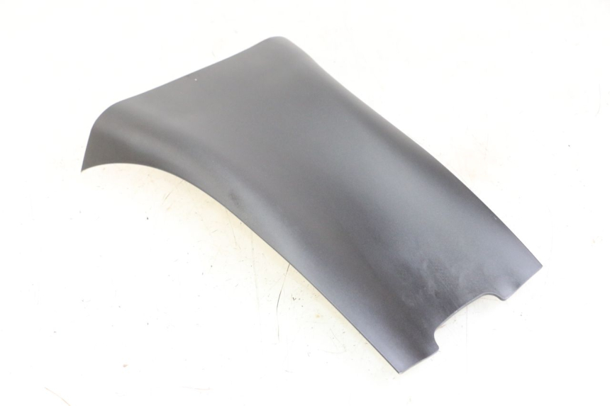 photo de BATTERIEABDECKUNG JM MOTORS VX 125 (2022 - 2025) - Technische Nahaufnahme