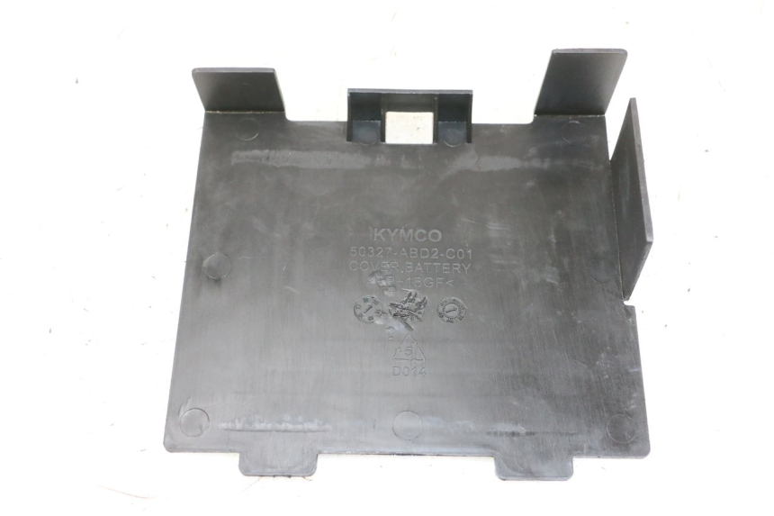 photo de BATTERIEABDECKUNG KYMCO X-TOWN XTOWN 125 (2016 - 2021) - Zoom auf Gebrauchszustand