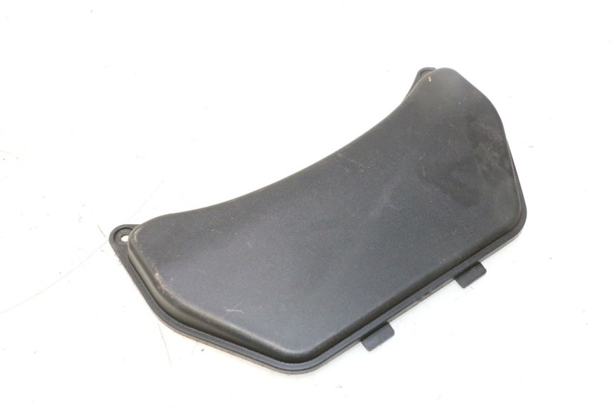 photo de BATTERIEABDECKUNG PIAGGIO LIBERTY IGET 4T 50 (2021 - 2025) - Zoom auf Gebrauchszustand