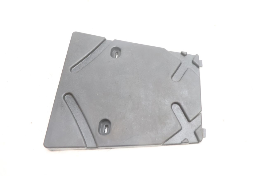 photo de BATTERIEABDECKUNG LONGJIA LJ50QT 8M 2T 50 (2010 - 2017) - Detailansicht des Bauteils