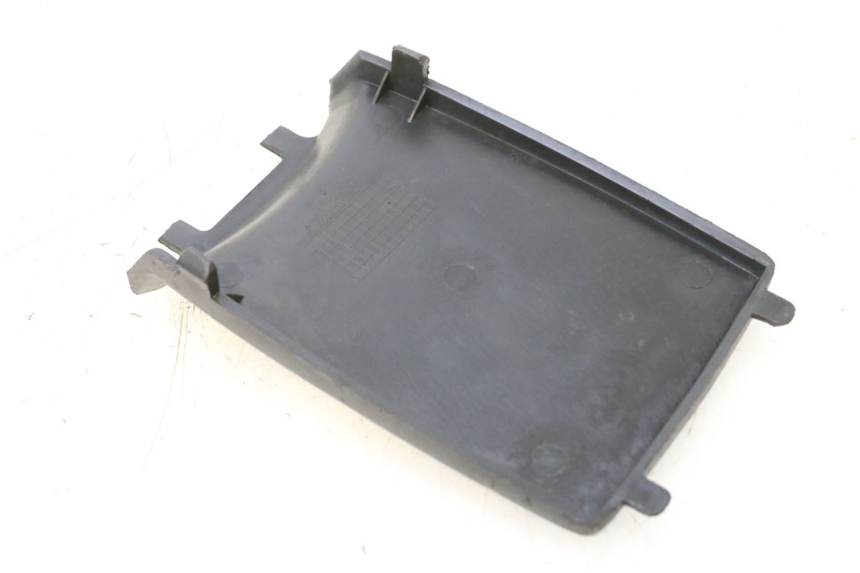 photo de BATTERIEABDECKUNG KEEWAY MATRIX RX9 125 (2006 - 2007) - Detailansicht des Bauteils