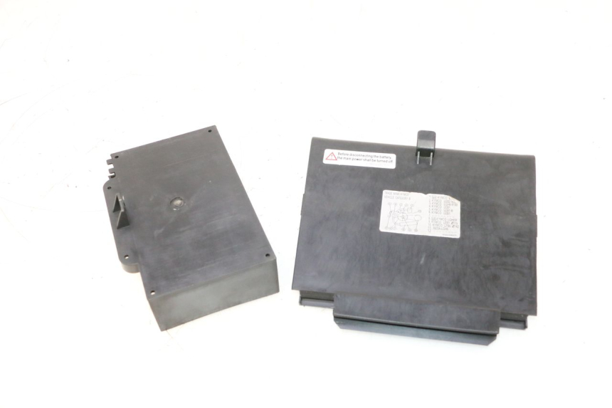 photo de BATTERIEABDECKUNG KYMCO MOVIE S 125 (2009 - 2018) - Hauptansicht