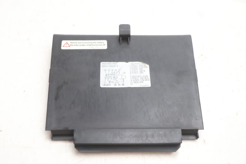 photo de BATTERIEABDECKUNG KYMCO MOVIE S 125 (2009 - 2018) - Zoom auf Gebrauchszustand