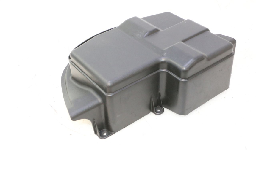 photo de BATTERIEABDECKUNG PIAGGIO MP3 500 (2016 - 2018) - Details der Befestigungspunkte
