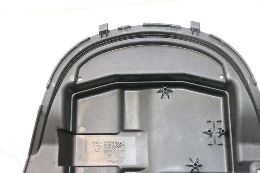 photo de BATTERIEABDECKUNG PIAGGIO MP3 500 (2016 - 2018) - Gesamtansicht des Produkts