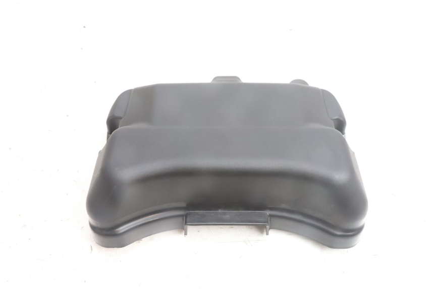 photo de BATTERIEABDECKUNG YAMAHA N-MAX NMAX 125 (2021 - 2024) - Detailansicht des Bauteils