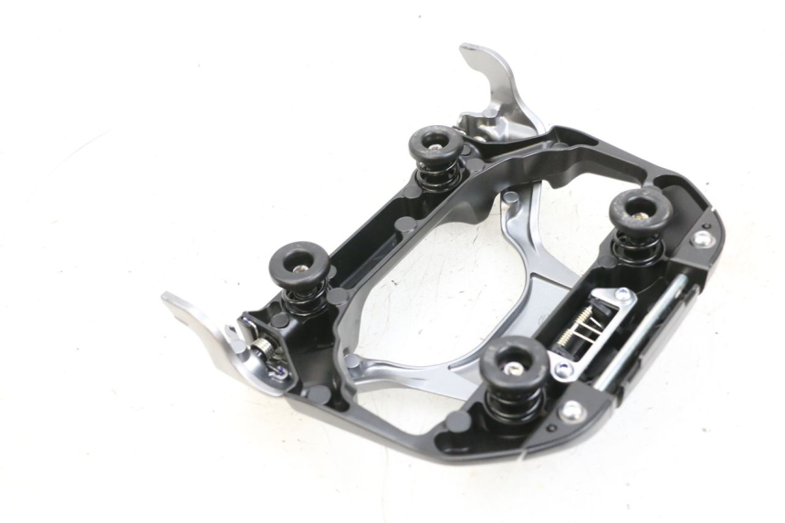 photo de BATTERIEABDECKUNG YAMAHA NEO'S CORE 1 (2022 - 2026) - Zoom auf Gebrauchszustand