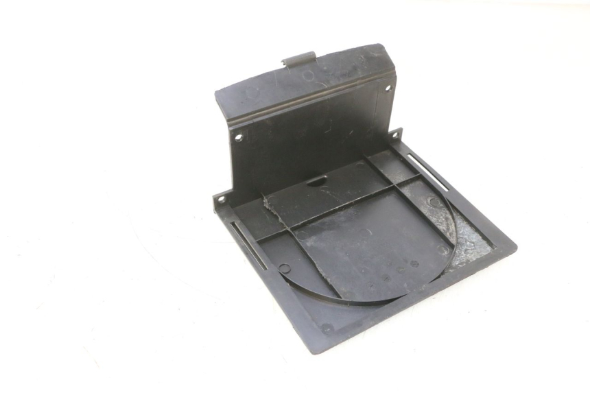 photo de BATTERIEABDECKUNG KYMCO LIKE 4T 50 (2019 - 2025) - Zoom auf Gebrauchszustand