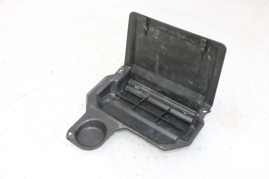 photo de BATTERIEABDECKUNG PIAGGIO NEW TYPHOON 50 (2010 - 2017) - Zoom auf Gebrauchszustand