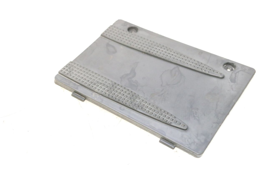 photo de BATTERIEABDECKUNG JM MOTORS OLDIES 4T 50 (2020 - 2026) - Zoom auf Gebrauchszustand