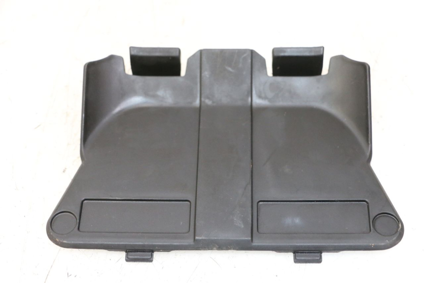 photo de BATTERIEABDECKUNG HONDA PCX (JF57/JF64) 125 (2014 - 2018) - Detailansicht des Bauteils